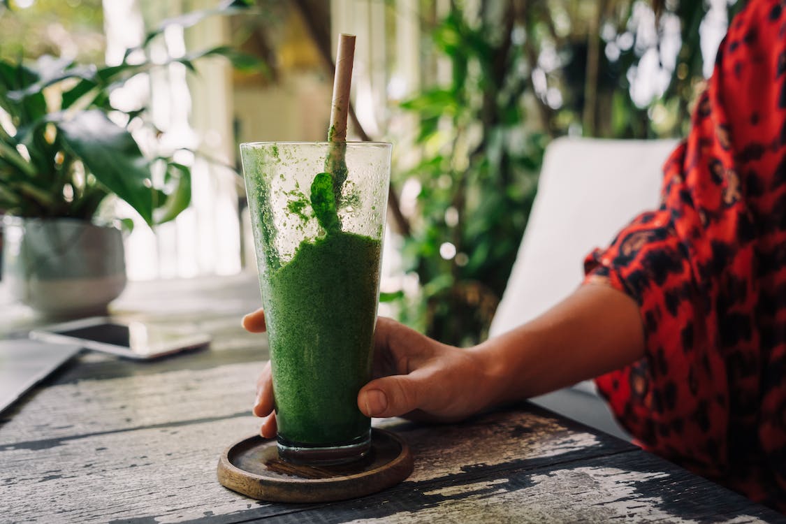 Slasten avokadov smoothie za boljše počutje